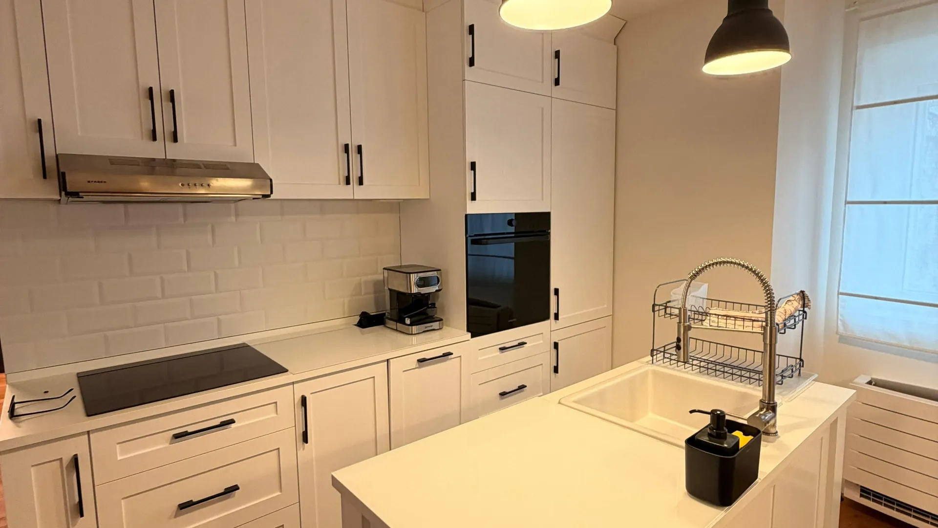 Rent, two bedroom apartment, 80m², Stari Grad, Budva