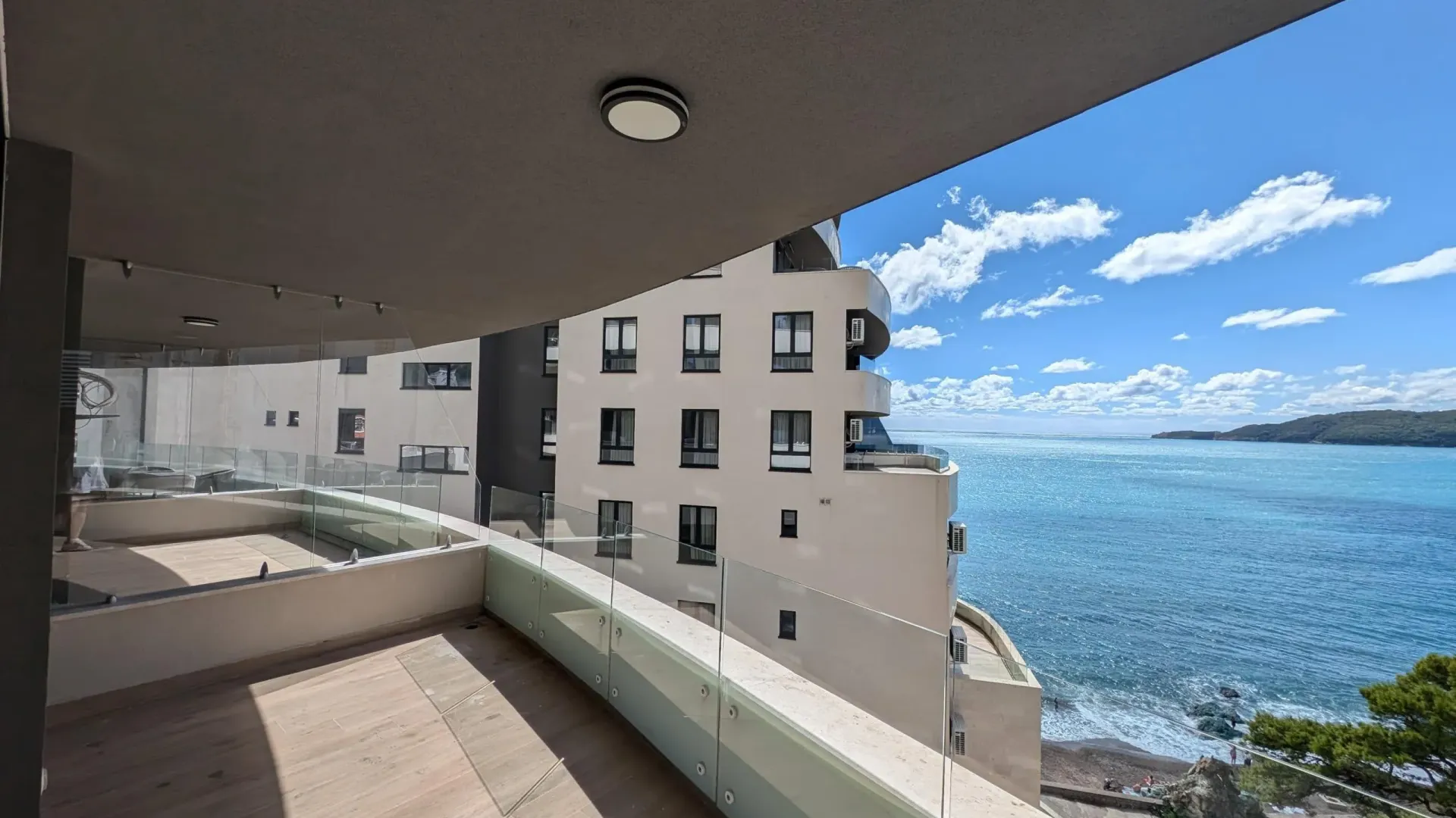 Sale, apartment, 57m², Rafailovići, Budva