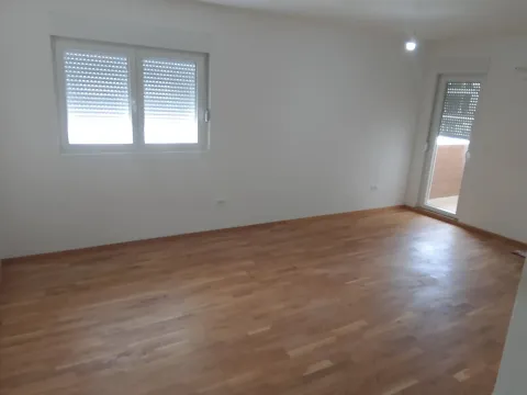 Rent, one bedroom apartment, 47m², Zabjelo, Podgorica - image 8