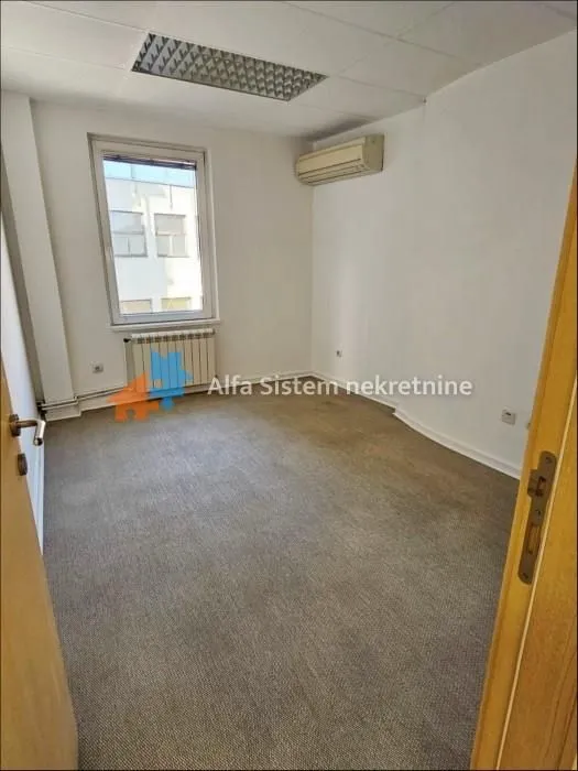 Rent, office space, 300m², Stari Grad, Beograd