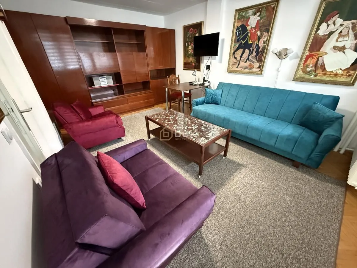 Rent, two bedroom apartment, 60m², Bulevar, Niš