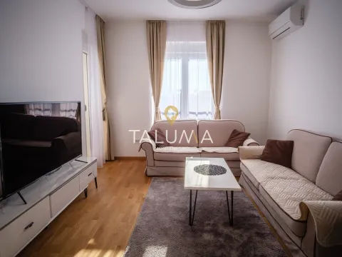 Rent, one bedroom apartment, 45m², Stari Aerodrom, Podgorica - image 2