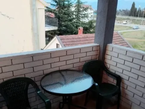 Rent, one bedroom apartment, 42m², Zelenika, Podgorica - image 7