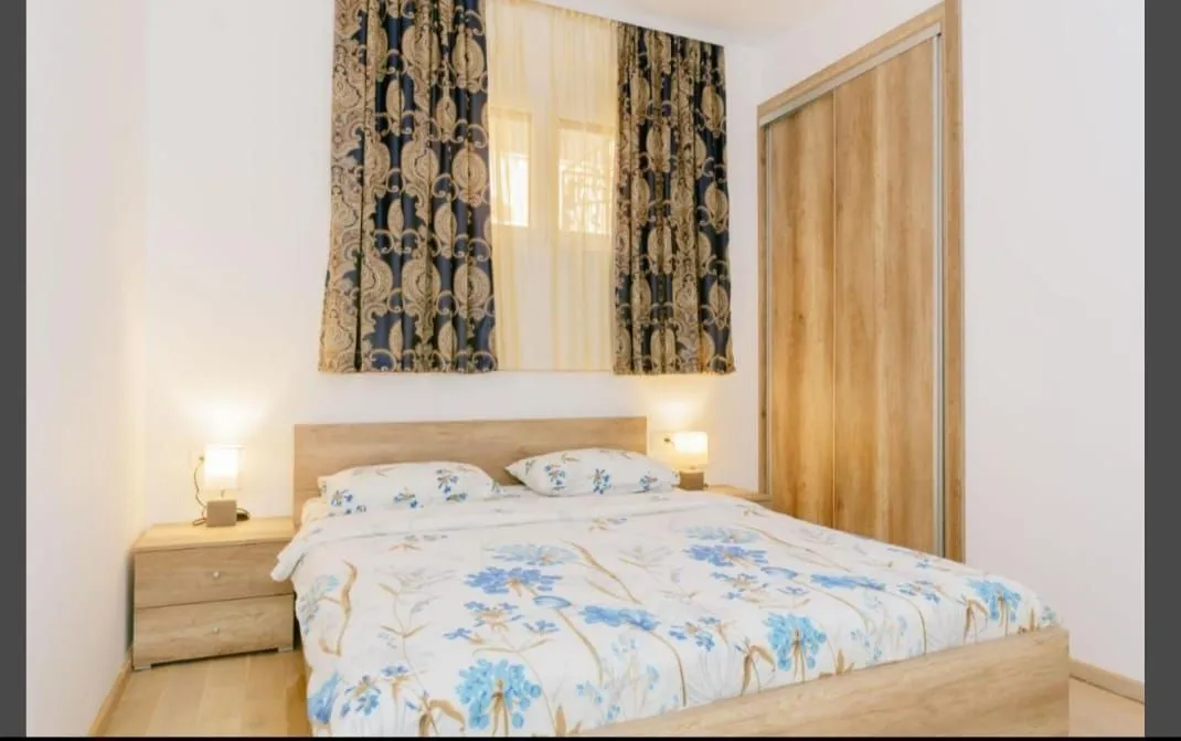 Rent, three bedroom apartment, 130m², Petrovac, Budva