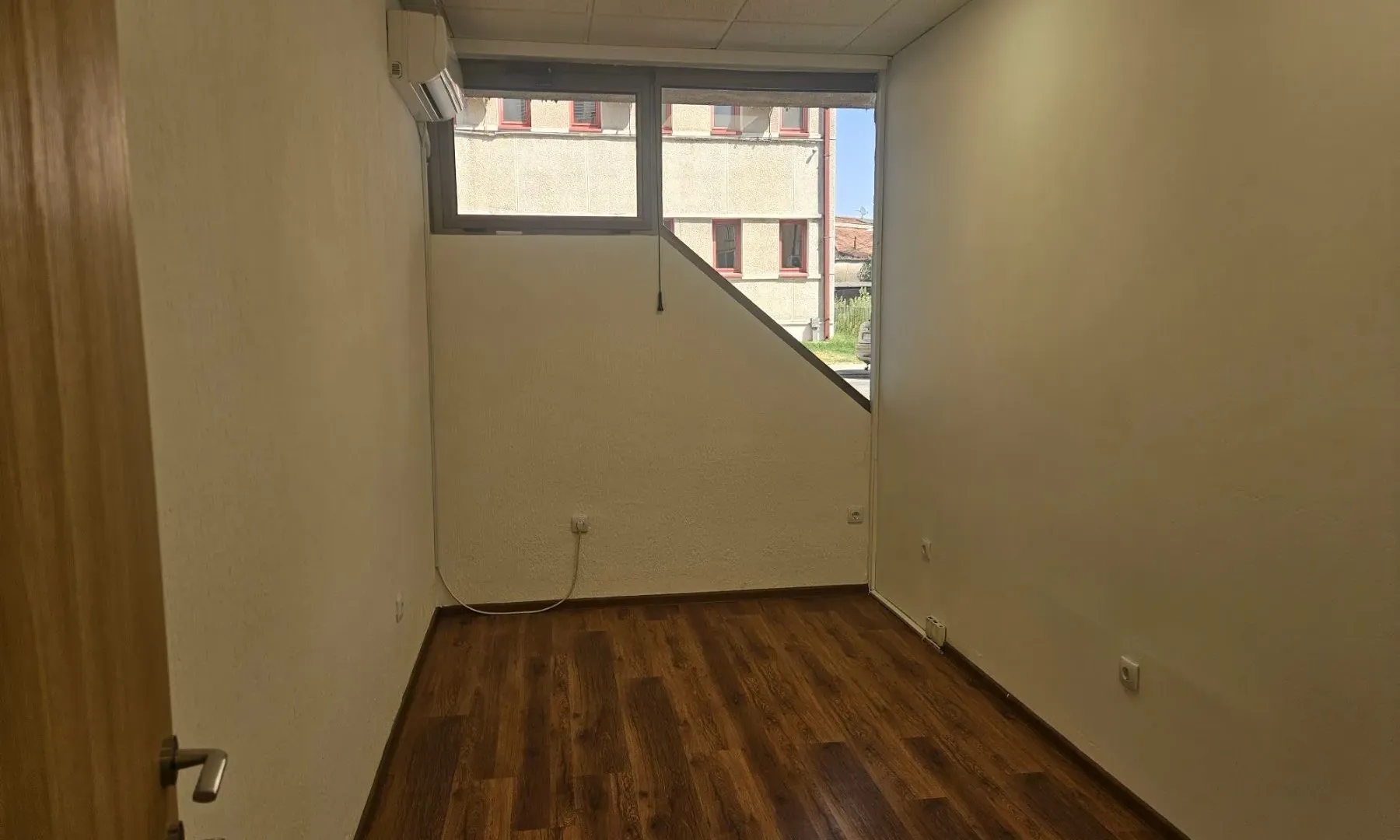 Sale, office space, 191m², Ljubović, Podgorica