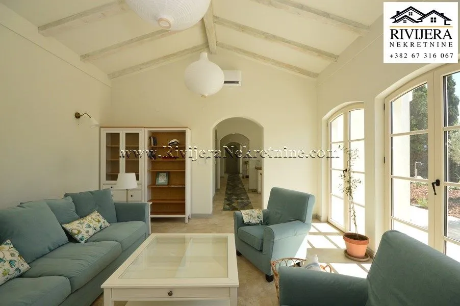 Prodaja, kuća, 184m², Baošići, Herceg Novi