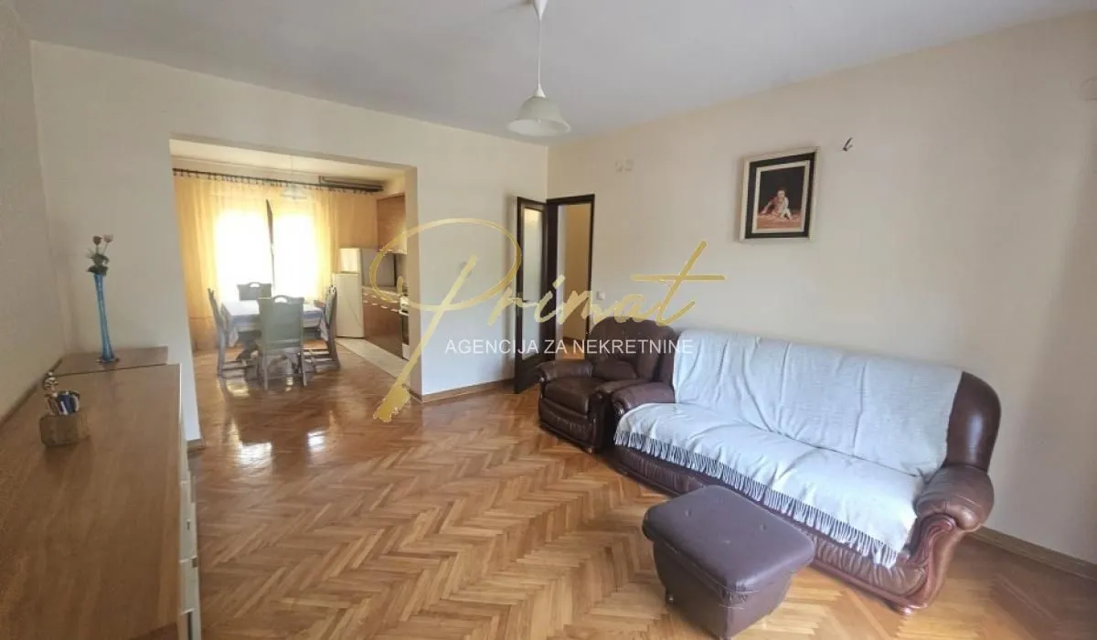 Sale, house, 254m², Palilula Sve Podlokacije, Beograd
