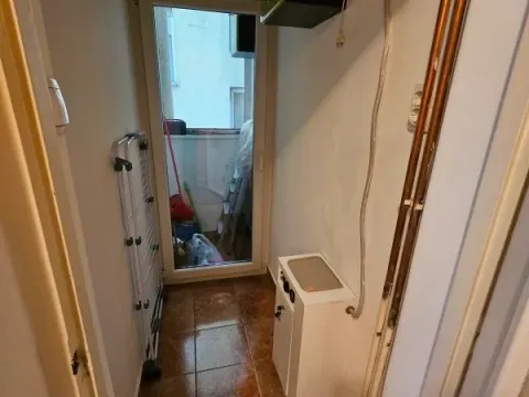 Rent, two bedroom apartment, 50m², Đeram Pijaca, Beograd - image 7