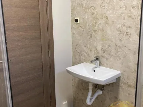 Izdavanje, dvosoban stan, 50m², Lekino Brdo, Voždovac Sve Podlokacije - image 5