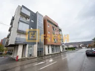Izdavanje, poslovni prostor, 220m², Dalmatinska ulica, Podgorica - image 2