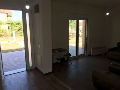 Prodaja, kuća, 100m², Mataguži, Podgorica - image 7