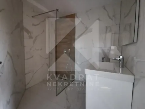 Rent, three bedroom apartment, 117m², Zagorič, Podgorica - image 16