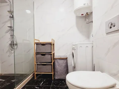 Rent, one bedroom apartment, 48m², Bečići, Budva - image 8