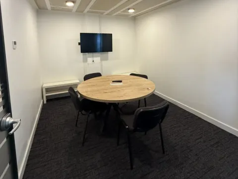 Rent, office space, 740m², Mahala, Bijelo Polje - image 14