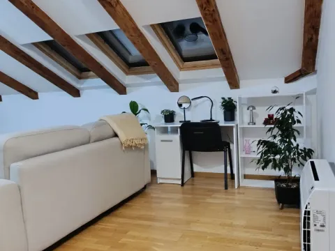 Rent, two bedroom apartment, 88m², Kalimanj, Tivat - image 6