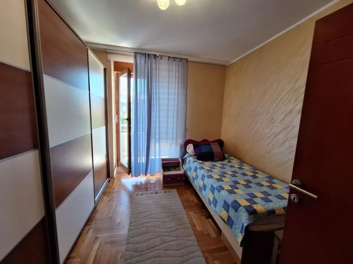 Sale, house, 253m², Adice, Novi Sad Sve Podlokacije