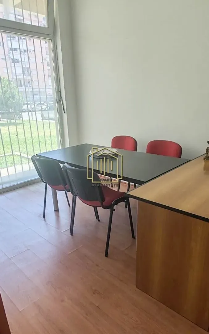 Rent, office space, 28m², Stari Aerodrom, Podgorica