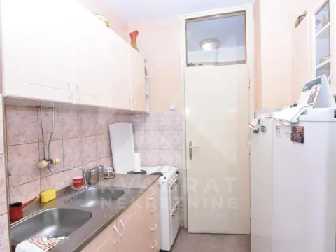 Prodaja, trosoban stan, 81m², Autobuska stanica, Podgorica - image 6
