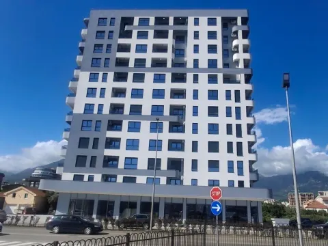 Stan in Bjeliši