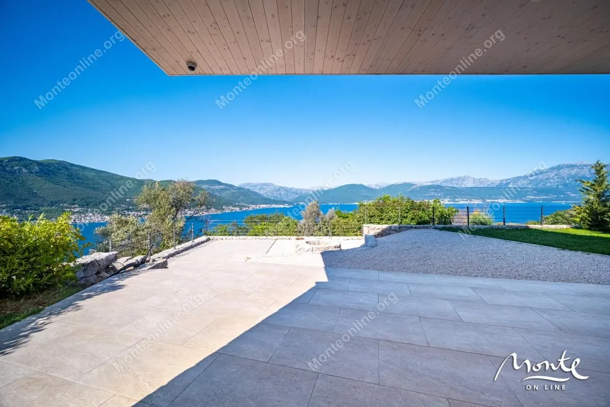 Prodaja, kuća, 173m², Krašići, Tivat