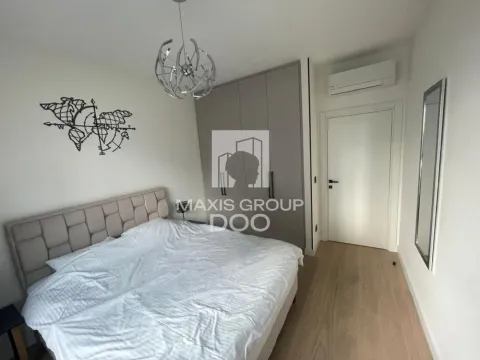 Rent, two bedroom apartment, 51m², Savski Venac, Beograd - image 14