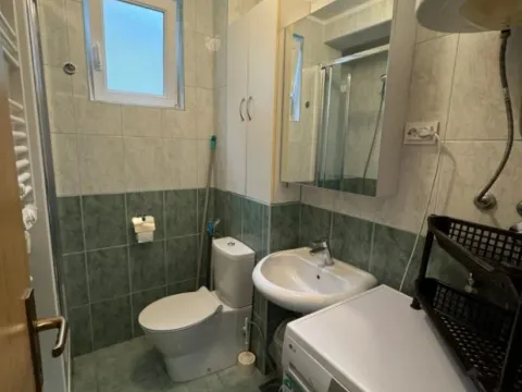 Prodaja, jednosoban stan, 38m², Petrovac, Budva - image 5