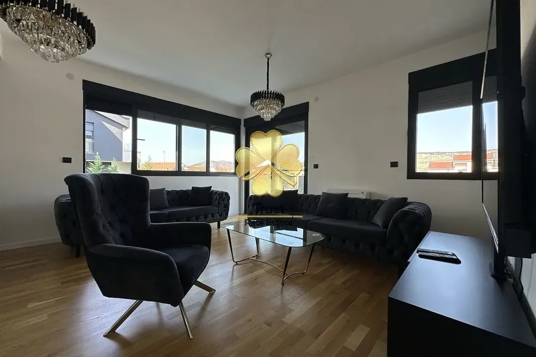 Rent, three bedroom apartment, 130m², Blok 9, Podgorica