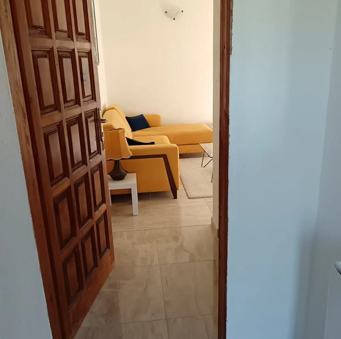 Prodaja, trosoban stan, 56m², Makedonsko naselje, Bar