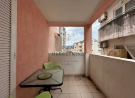 Izdavanje, dvosoban stan, 75m², Budva, Crna Gora - image 12