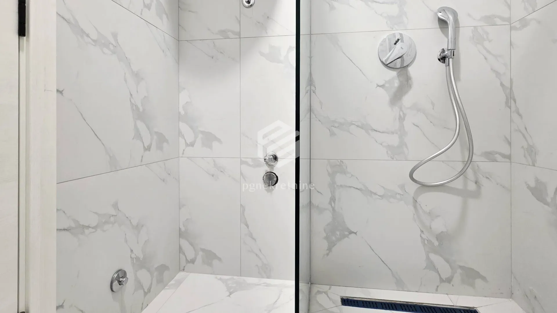 Prodaja, jednosoban stan, 43m², Stari Aerodrom, Podgorica