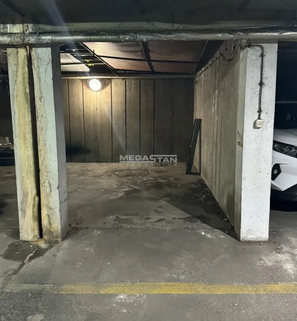 Sale, parking/garage, 10m², Novi Beograd Blok 22, Novi Beograd Sve Podlokacije