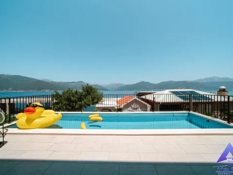 Sale, house, 200m², Krašići, Tivat - image 2