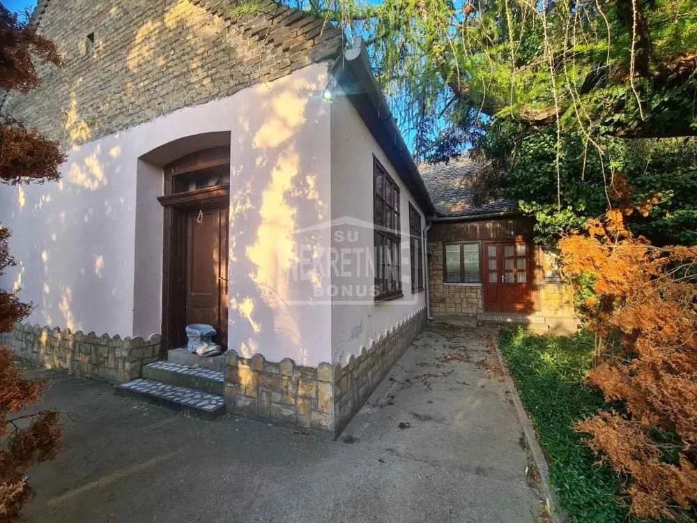 Prodaja, kuća, 263m², Bajmok, Subotica