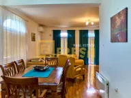 Izdavanje, kuća, 160m², Tološi, Podgorica - image 2