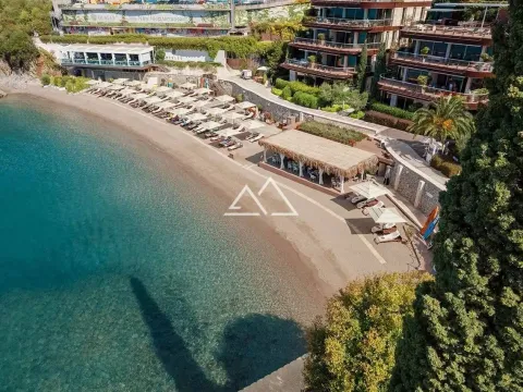 Sale, two bedroom apartment, 125m², Budva, Crna Gora - image 14