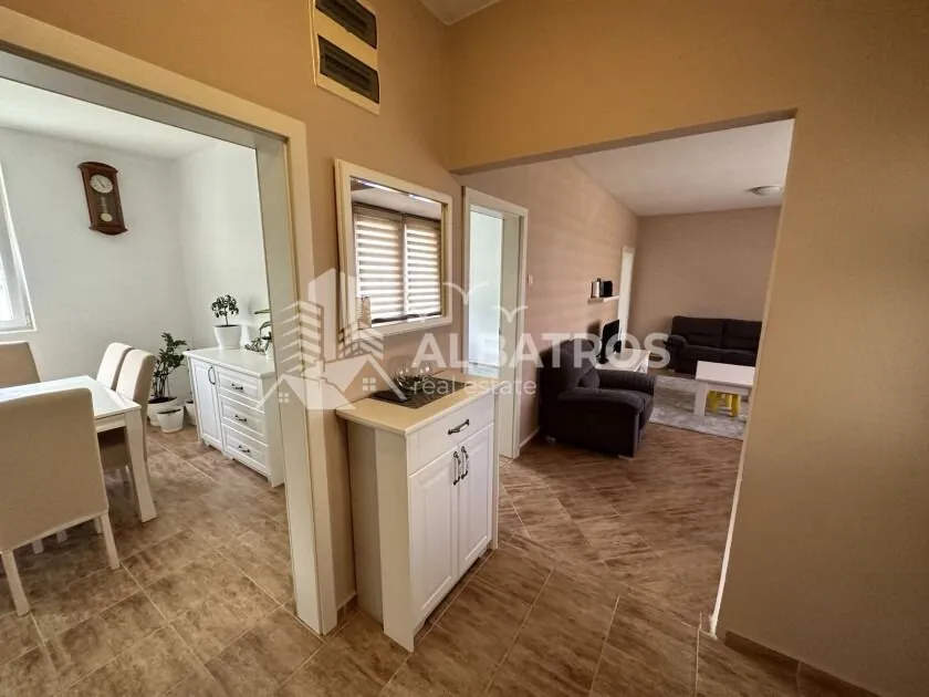 Sale, two bedroom apartment, 86m², Stari Bar, Bar