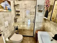 Sale, two bedroom apartment, 85m², Dobrota, Kotor - image 2