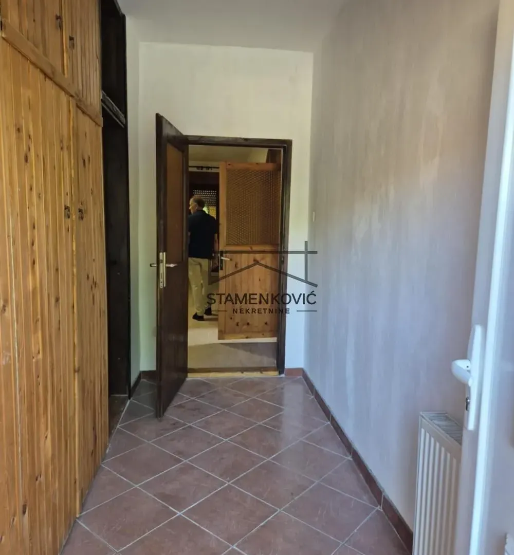 Prodaja, kuća, 220m², Sremski Karlovci, Novi Sad