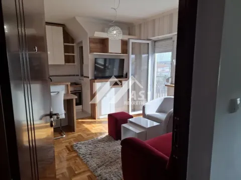 Izdavanje, jednosoban stan, 33m², Adice, Novi Sad Sve Podlokacije - image 2