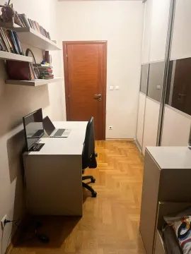 Izdavanje, trosoban stan, 130m², Preko Morače, Podgorica - image 4