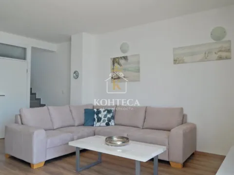 Rent, two bedroom apartment, 77m², Tivat, Crna Gora