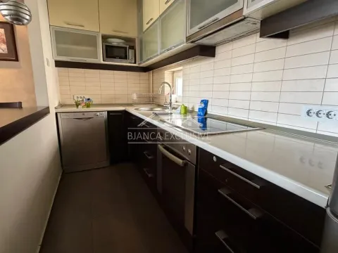 Prodaja, trosoban stan, 72m², Novi Beograd Blok 64, Novi Beograd Sve Podlokacije - image 7