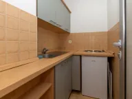 Izdavanje, poslovni prostor, 147m², Momišići, Podgorica - image 5