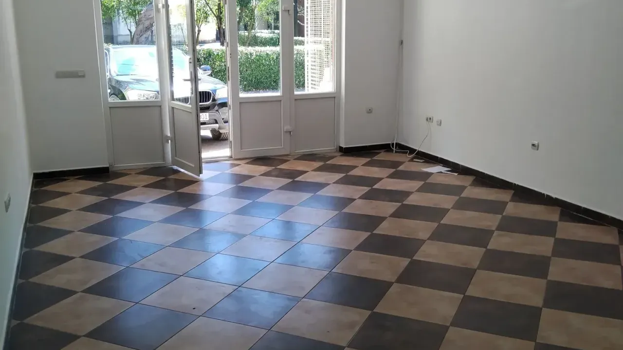 Rent, office space, 40m², Tivat, Crna Gora