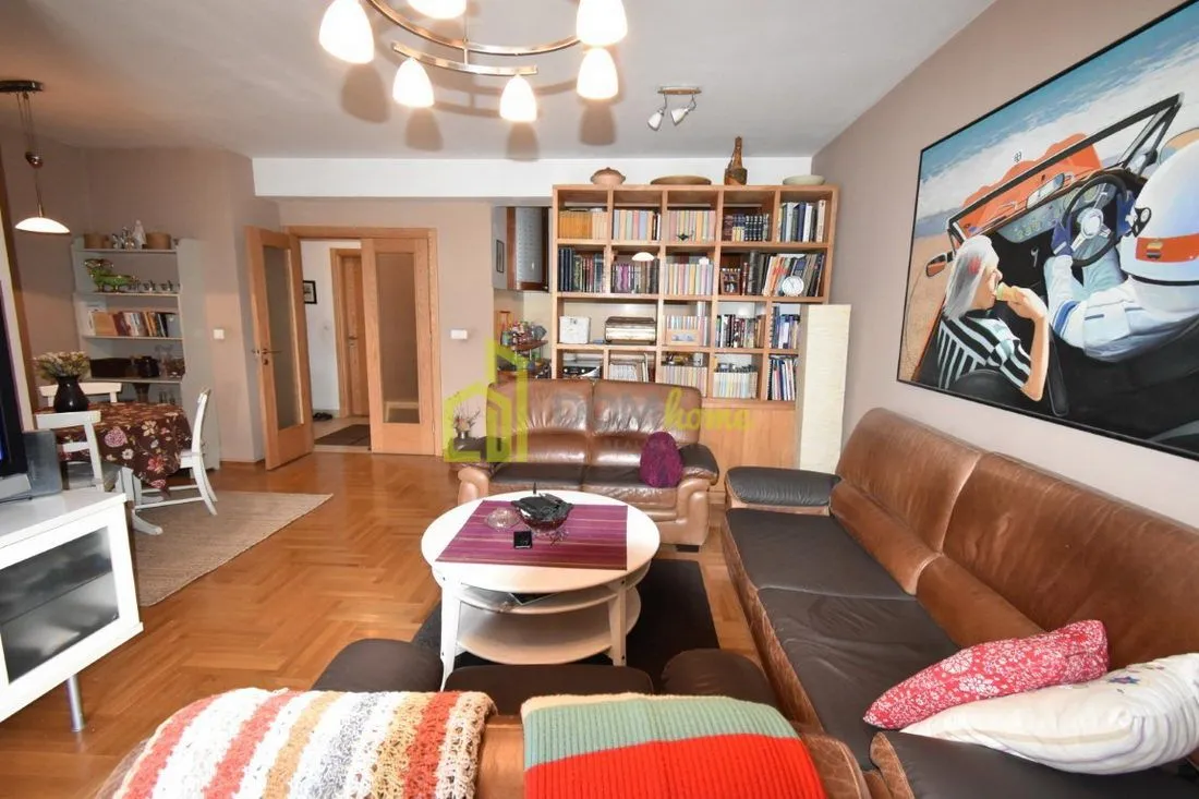 Prodaja, trosoban stan, 112m², Preko Morače, Podgorica