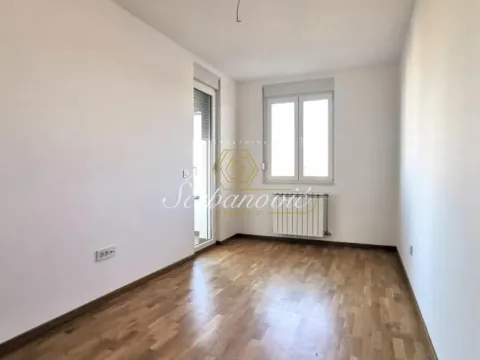 Sale, four bedroom apartment, 80m², Petrovaradin, Novi Sad - image 7