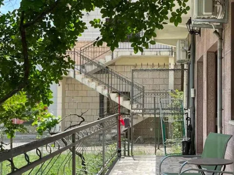 Izdavanje, garsonjera, 35m², Tuški Put, Podgorica - image 10