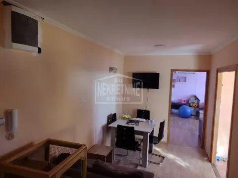 Prodaja, dvosoban stan, 54m², Mali Radanovac, Subotica - image 3