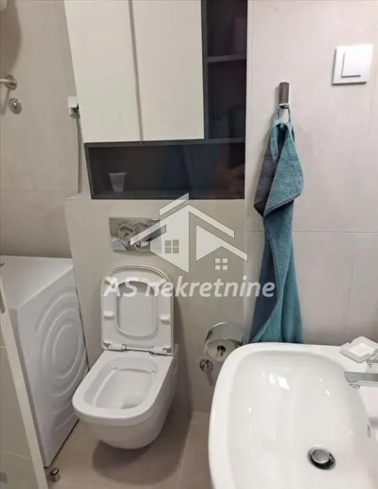Rent, two bedroom apartment, 60m², Novi Beograd Blok 65, Novi Beograd Sve Podlokacije