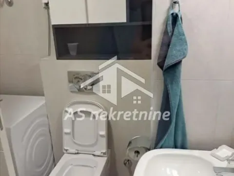 Izdavanje, dvosoban stan, 60m², Novi Beograd Blok 65, Novi Beograd Sve Podlokacije - image 15